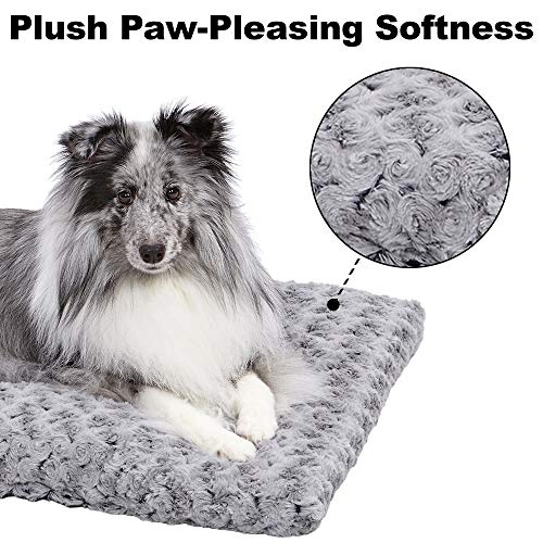 Ombré Swirl Dog Bed & Cat Bed | Gray 17L x 11W x 1.5H (Toy Dog Breeds)